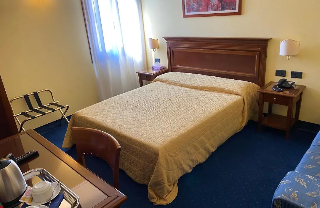 Alloggi Marinella-1